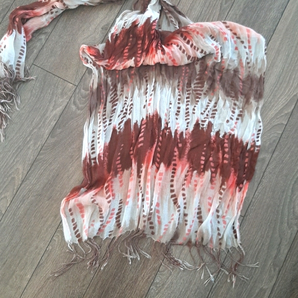 5/$25✨️Light Tassel Scarf - Picture 2 of 3